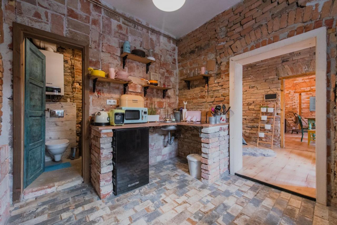 Accommodation At The Folklore Apartment Bratislava Bagian luar foto